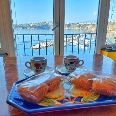 La Casa Azzurra Apartment Прочида Екстериор снимка