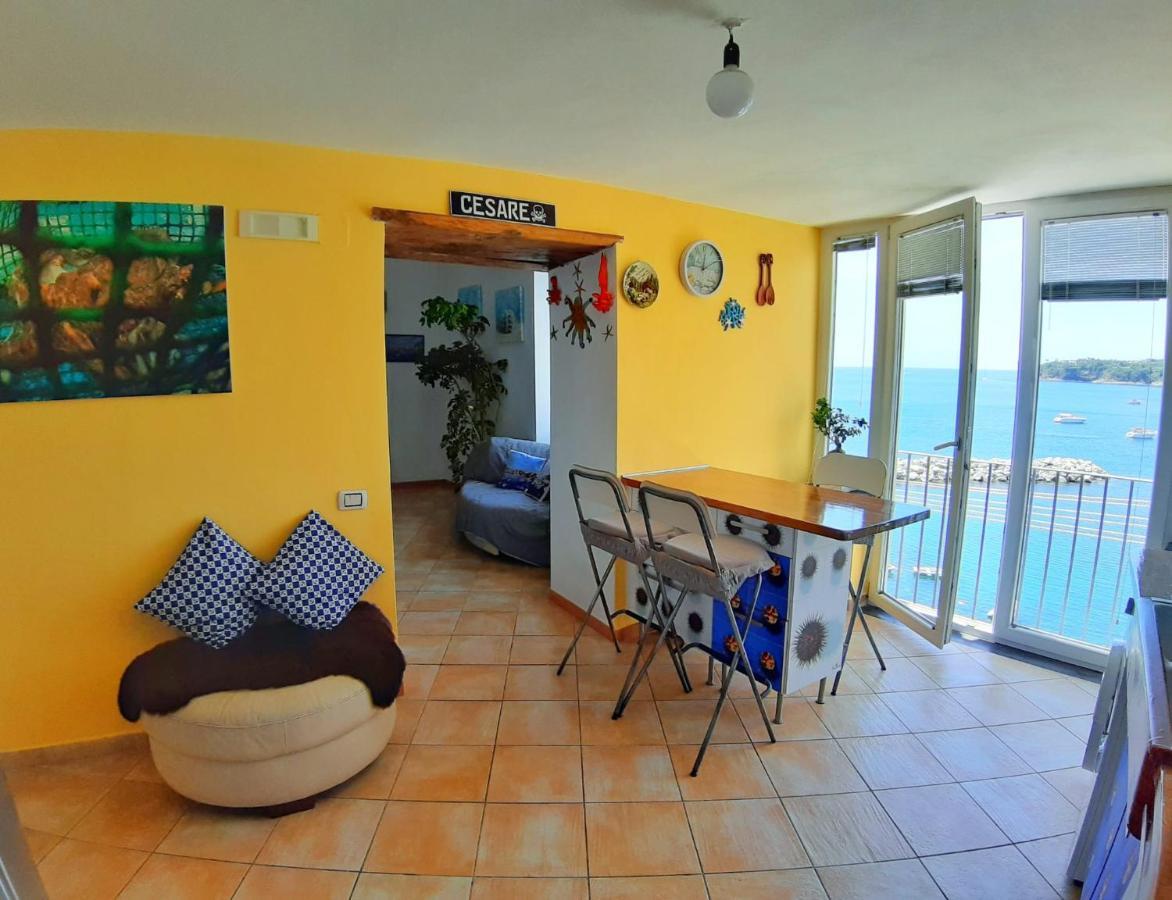 La Casa Azzurra Apartment Прочида Екстериор снимка