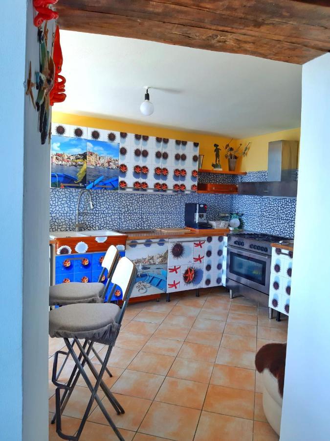 La Casa Azzurra Apartment Прочида Екстериор снимка